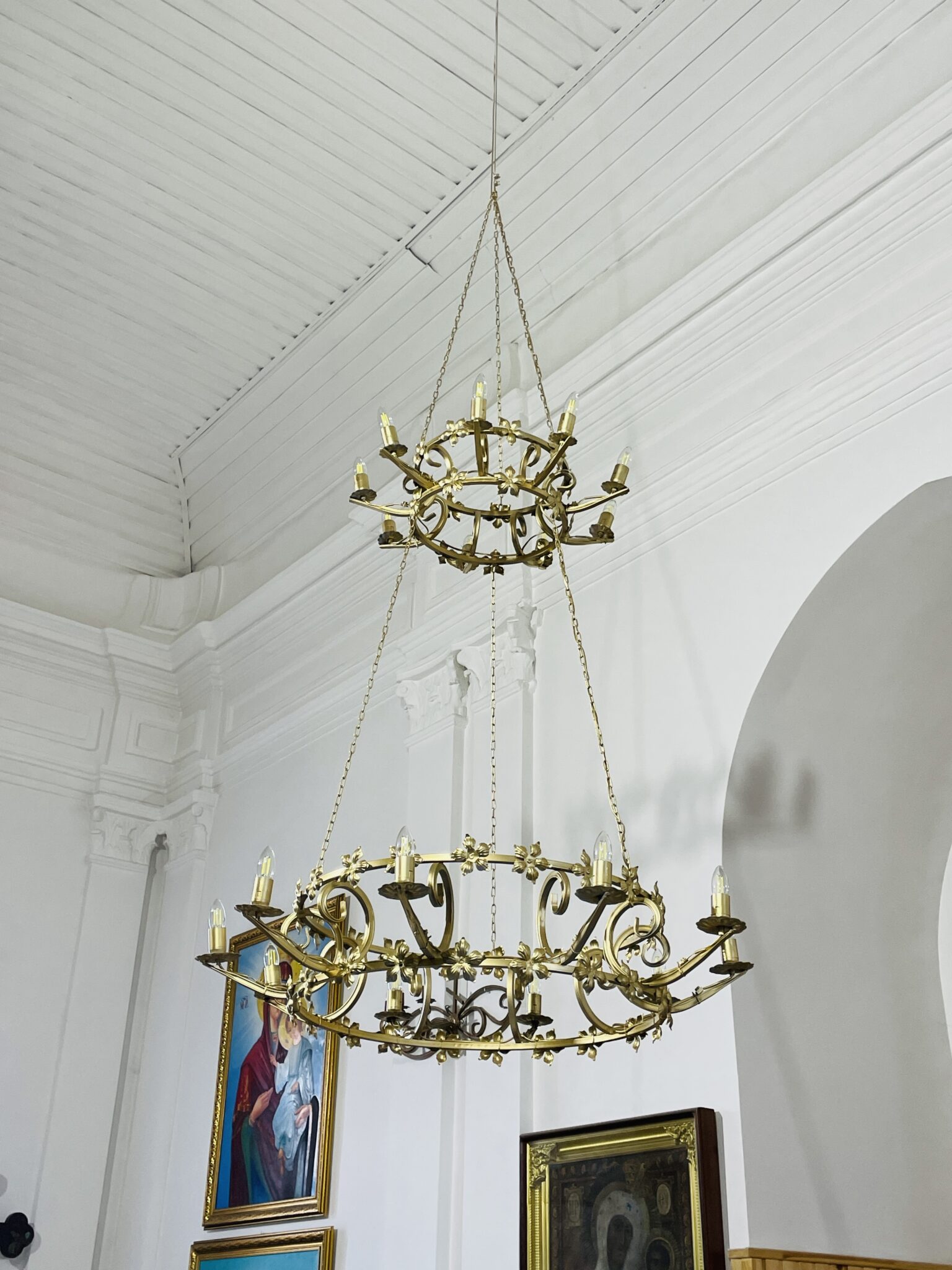 Благодарность за помощь в преобретении светильнеков